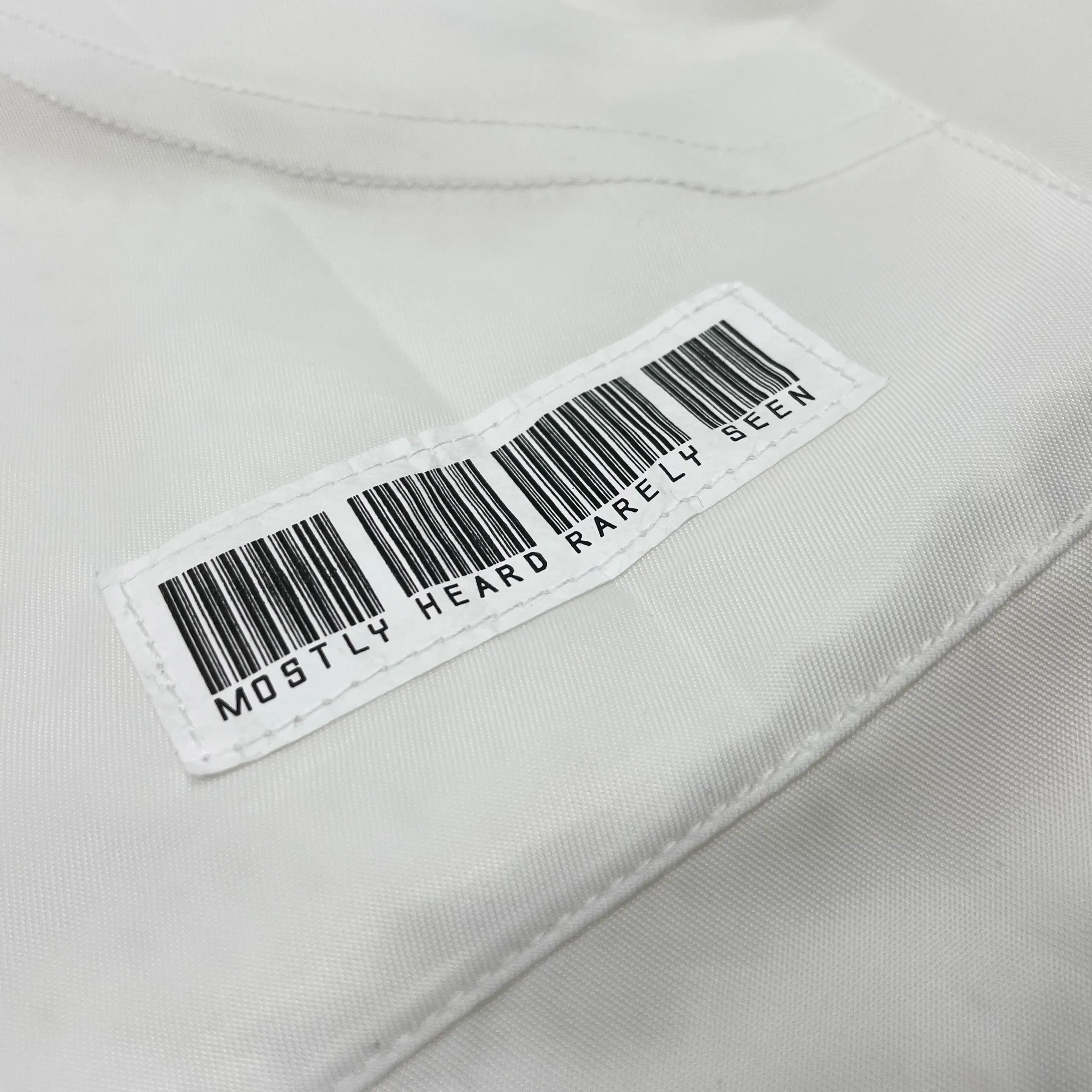 CREWNECK X ZIP UP HYBRID
