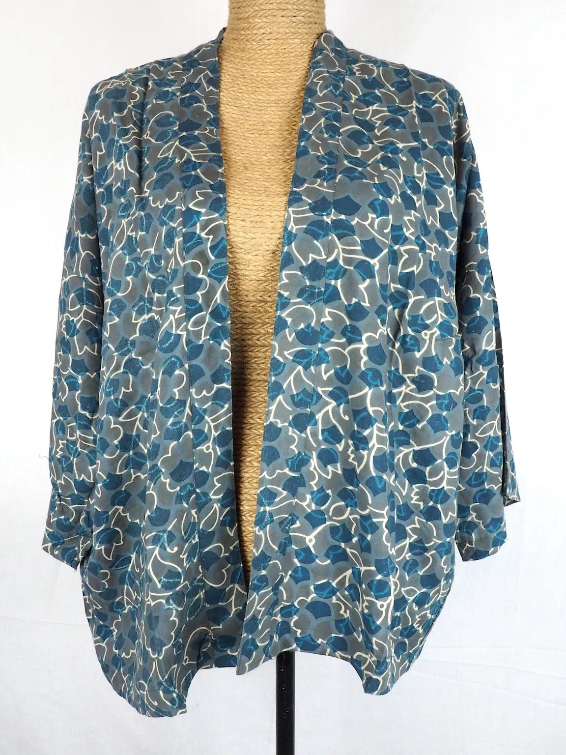 Opera Jacket 04