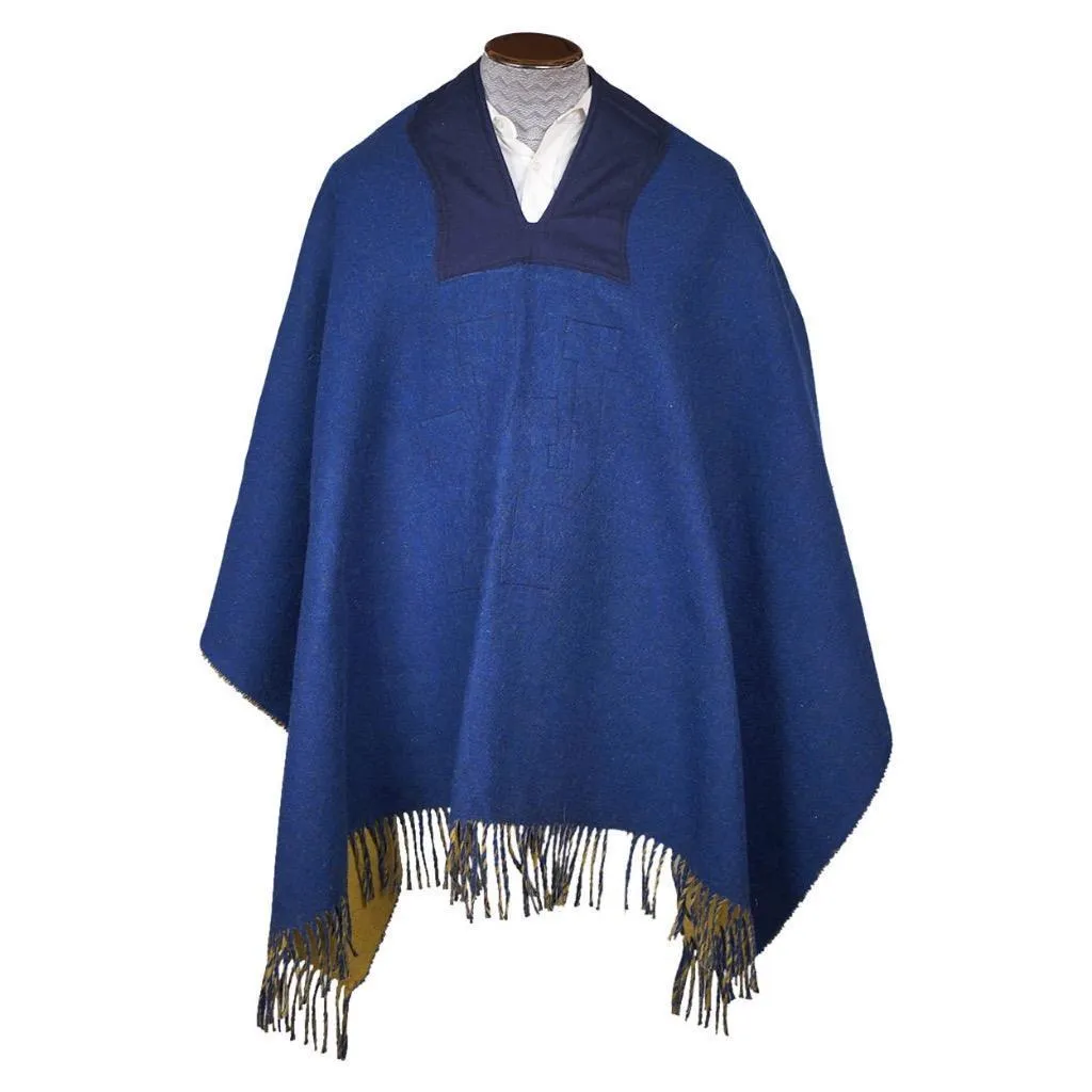 Vintage UNIVERSITY of MICHIGAN Stadium Poncho Fringed Blanket Wool Wolverines