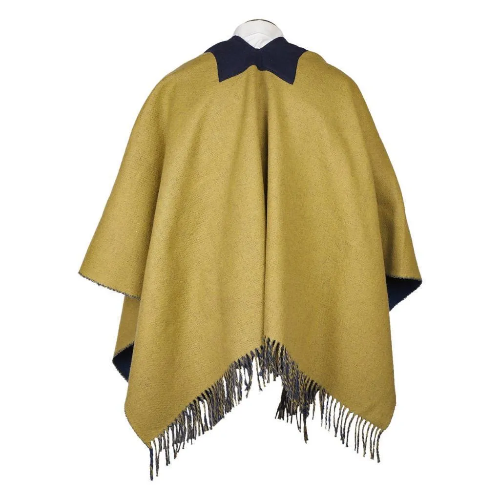 Vintage UNIVERSITY of MICHIGAN Stadium Poncho Fringed Blanket Wool Wolverines